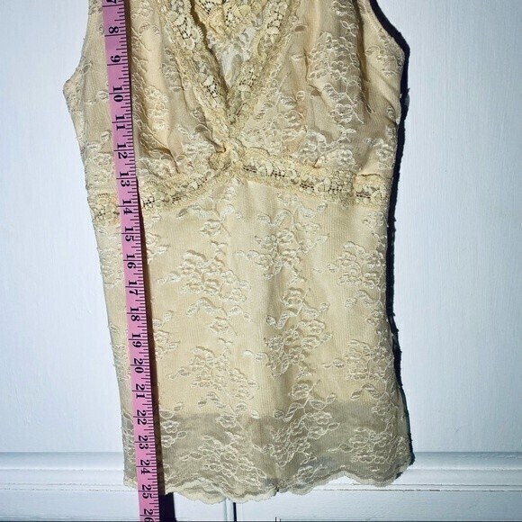 !Firm Price! Twenty-One Juniors/Women Lace Tank Top, V Neck Size‎ L, Cream - Picture 4 of 6